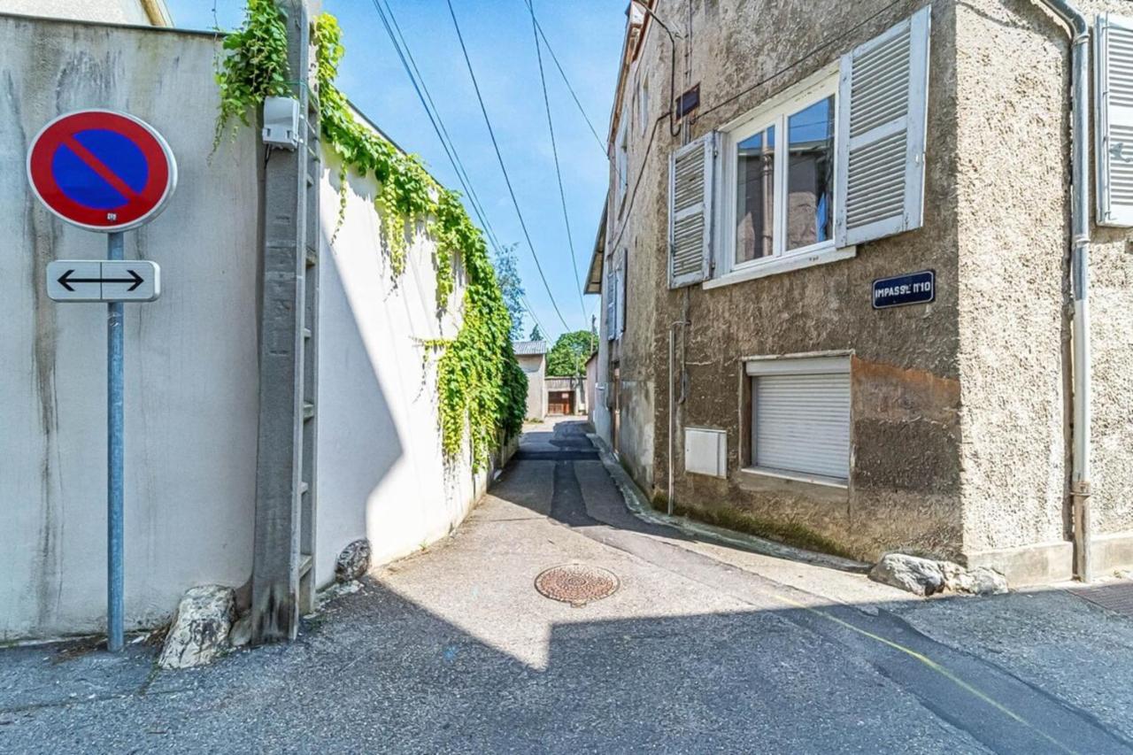 Quiet & Comfortable Studio Near Lyon Sainte-Foy-lès-Lyon Dış mekan fotoğraf